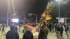 Protest zbog kovid propusnica u Beogradu i Nišu (FOTO) 3