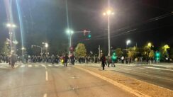 Protest zbog kovid propusnica u Beogradu i Nišu (FOTO) 4
