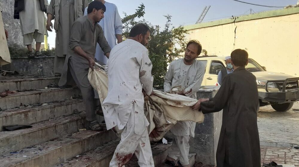 Više od 140 mrtvih i ranjenih u eksploziji u šiitskoj džamiji u Avganistanu, ID preuzela odgovornost 1