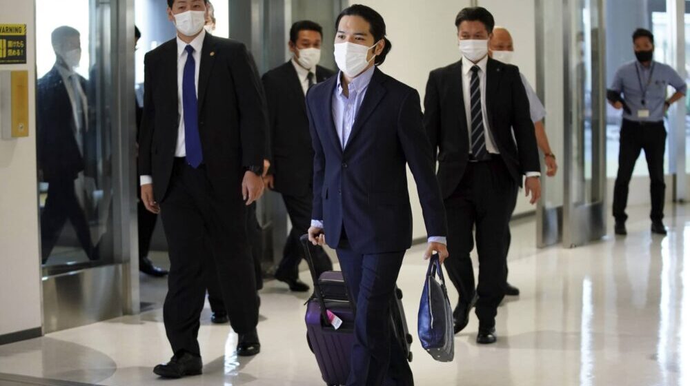 Japanska princeza venčava se s običnim građaninom uprkos osporavanjima 1