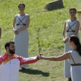 Upaljen olimpijski plamen za ZOI u Pekingu 14