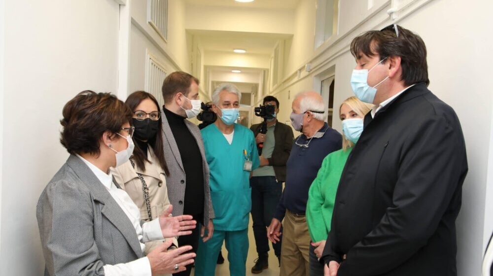 U Kruševcu otvorena renovirana Dnevna bolnica za onkološke pacijente 1