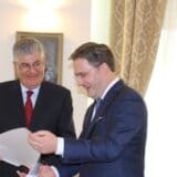 Selaković sa delegacijama Sirije i Gvatemale i sinom Gamala Abdela Nasera 2