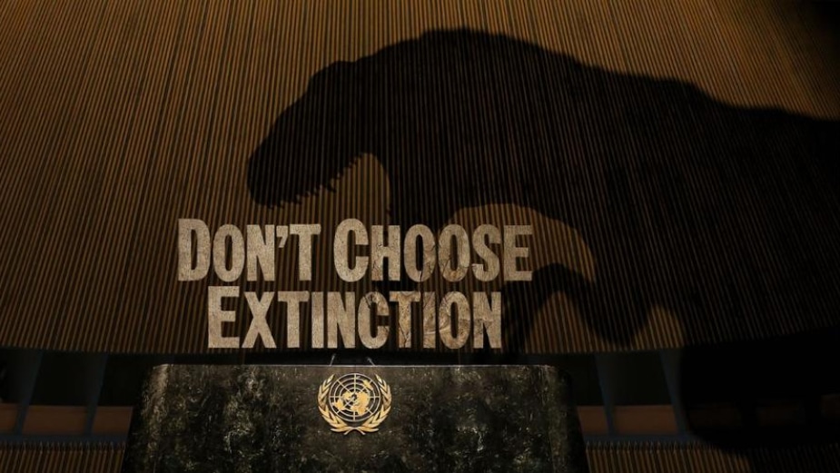 Dinosaurus poziva čovečanstvo da ukine subvencije na fosilna goriva (VIDEO) 1