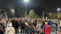 Protest protiv kovid propusnica Održan još jedan protest protiv kovid propusnica u Beogradu, Dveri dale podršku 4