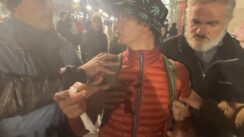 Protest protiv kovid propusnica Održan još jedan protest protiv kovid propusnica u Beogradu, Dveri dale podršku 13