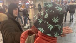 Protest protiv kovid propusnica Održan još jedan protest protiv kovid propusnica u Beogradu, Dveri dale podršku 14