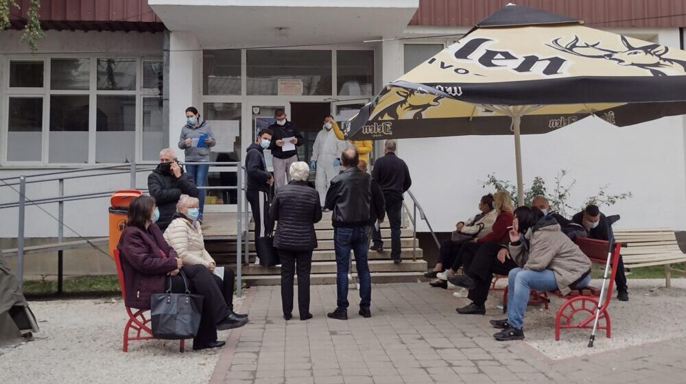 U Šumadiji manje od 300 novoobolelih, u Kragujevcu više od 200 1