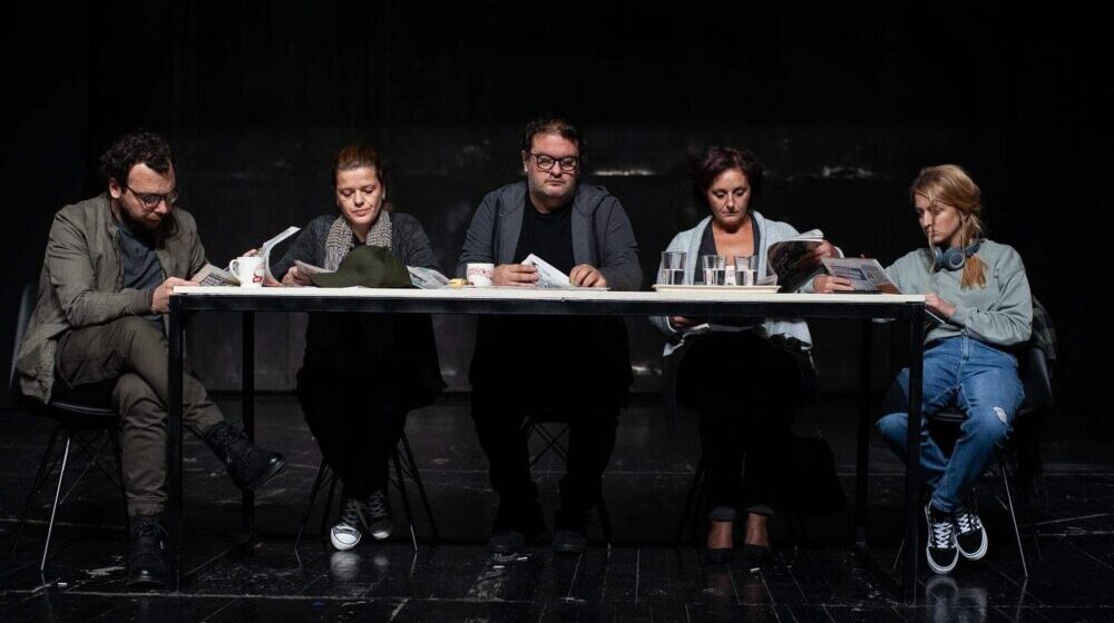 Premijerom predstave ''Sve nesrećne prodice liče na srećne porodice'' počela nova sezona u pirotskom Pozorištu 1