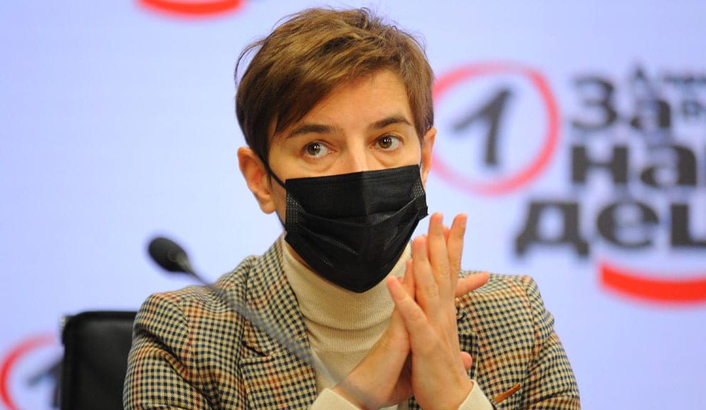 "Kozmetičke" promene i učvršćivanje Vučićevog kulta ličnosti 2 "Kozmetičke" promene i učvršćivanje Vučićevog kulta ličnosti 2