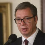 Vučić: Svi u ponedeljak, utorak dobijaju 30 evra (VIDEO) 2