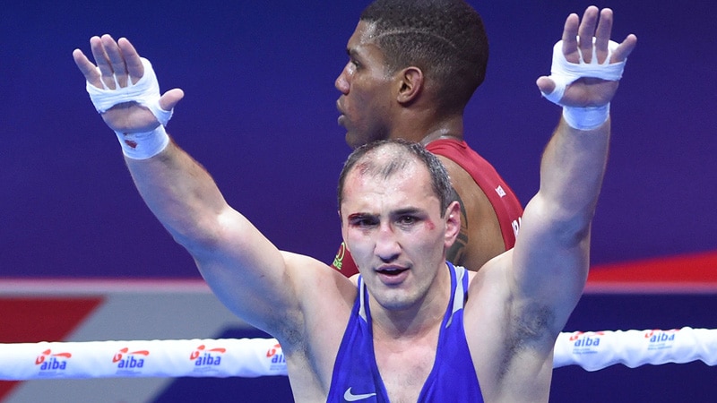 Srpski reprezentativac Magomedov u četvrtfinalu SP u boksu 1