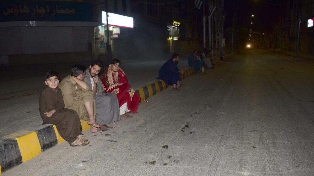 Najmanje 20 mrtvih u zemljotresu u Pakistanu 1