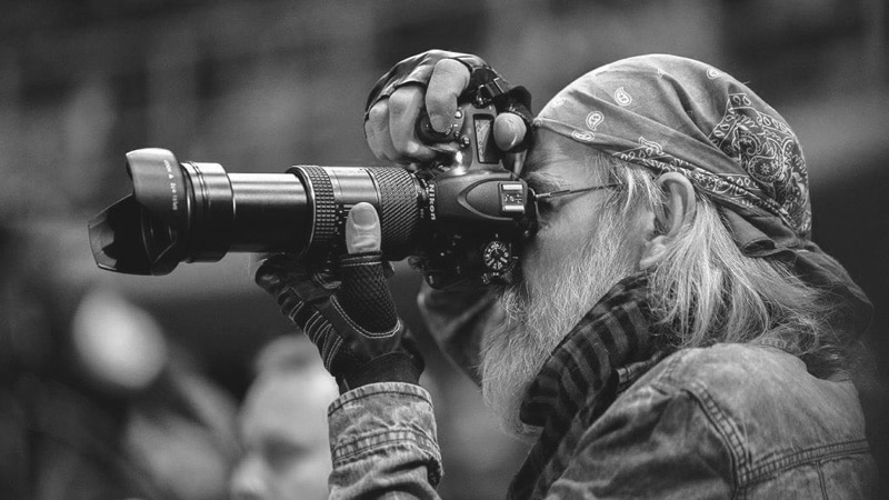 Umro Dušan Mitić Car 1