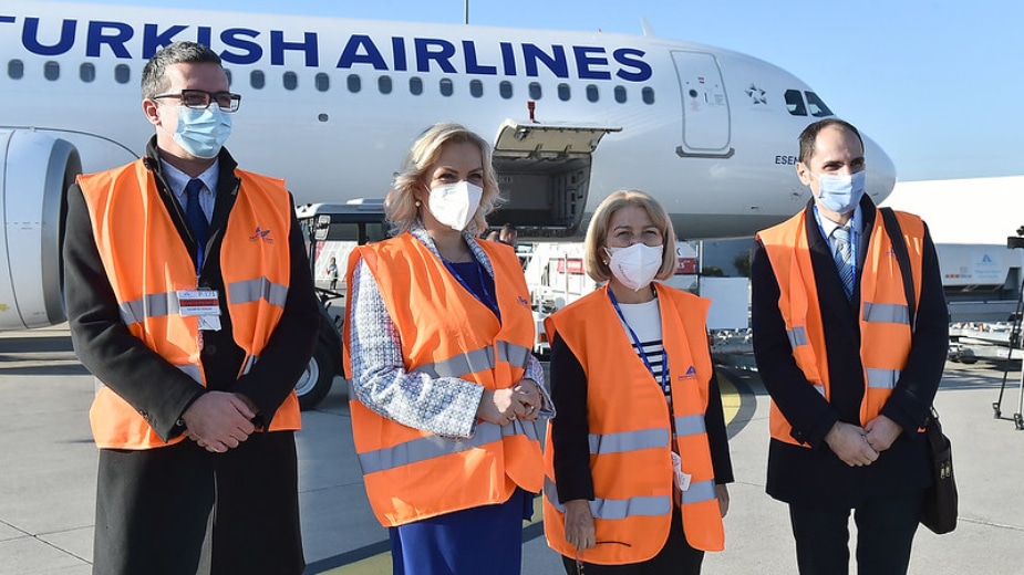 U Crnu Goru stiglo 100.000 doza Sinovak vakcine 1