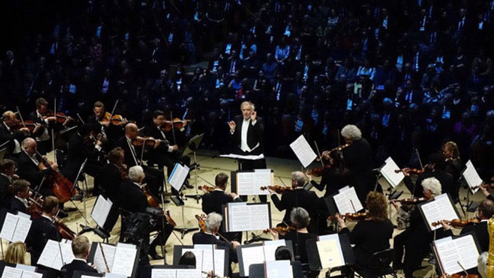 Senzacionalni početak nove koncertne sezone u "Izar filharmoniji" 1
