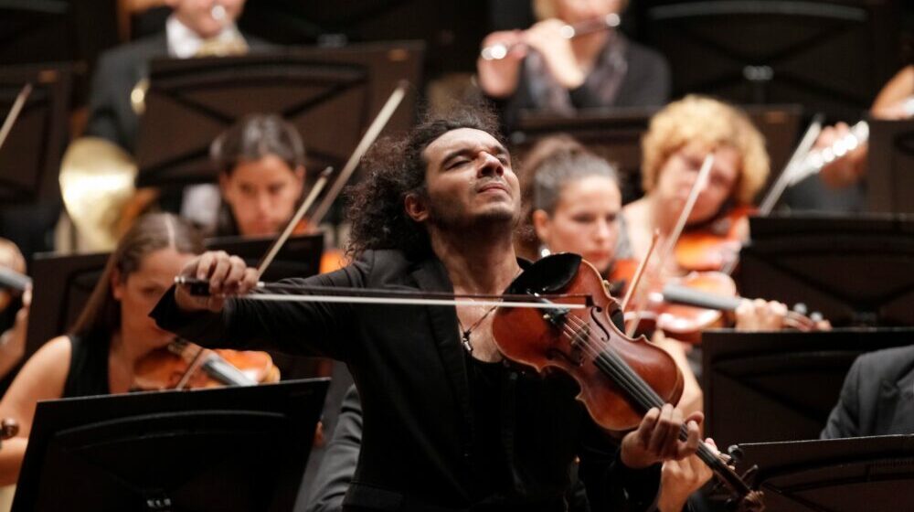 Nemanja Radulović sa Filharmonijom na otvaranju BEMUS-a 1