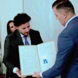 Abazoviću u Njujorku uručena Povelja Majke Tereze 2