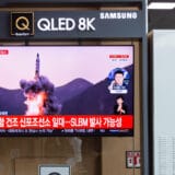 Severna Koreja ispalila balističku raketu sa podmornice 14