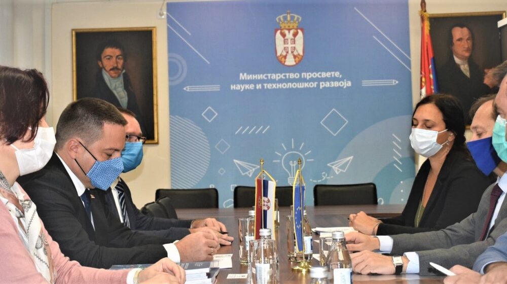 Ministar prosvete sa novim šefom Delegacije EU u Srbiji 1