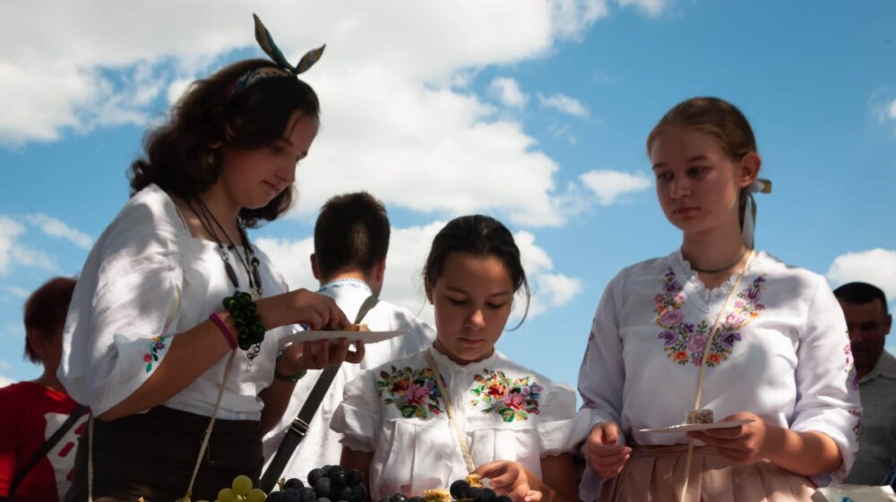 Izložba fotografija “Svedoci tradicije” u Zrenjaninu 1