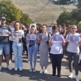Građani Tuzi protestovali zbog ubistva 19-ogodišnjakinje 13