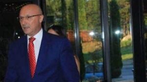Fatmir Šeholi o vojnoj strategiji EU: Zapad vidi da Srbija dobija "krila" u ruskoj okupaciji Ukrajine 2 Fatmir Šeholi o vojnoj strategiji EU: Zapad vidi da Srbija dobija "krila" u ruskoj okupaciji Ukrajine 2