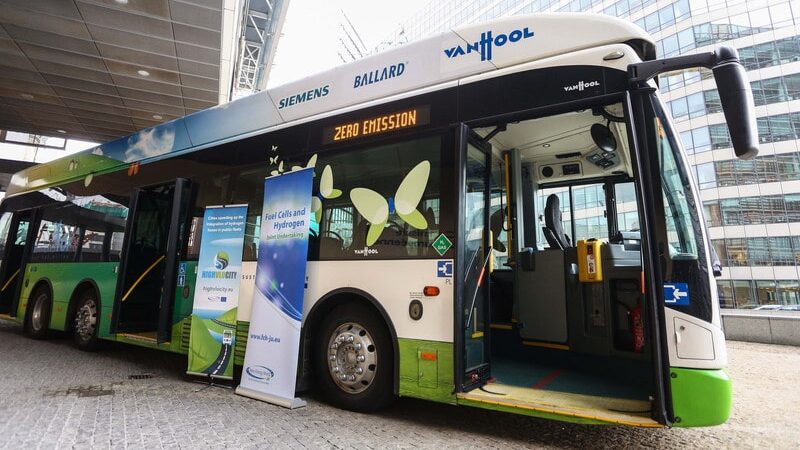 U Briselu prvi gradski autobus na vodonik 1