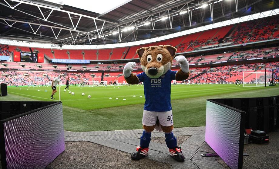 Gordi Albion dva meča bez publike 1