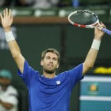 Kameron Nori za istoriju 8