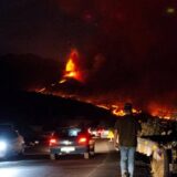 Više stotina ljudi dodatno evakuisano na ostrvu La Palma zbog lave 13