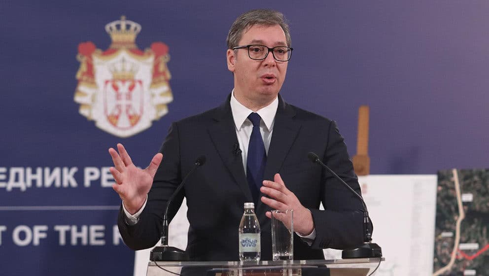Vučić: Od januara 300.000 za prvorođeno dete, za studente sa decom ne važe ispitni rokovi 1