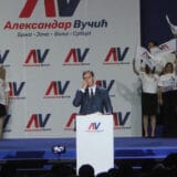 Da li je Vučiću SNS balast? 4