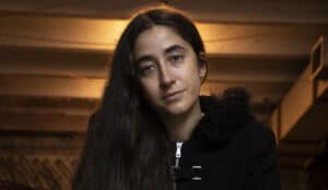 Ćorović: Vučiću, kako bi reagovao da vidiš snimak svoje ćerke da je onako “brane” 2 Ćorović: Vučiću, kako bi reagovao da vidiš snimak svoje ćerke da je onako “brane” 2