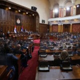 Jerinić: SNS kao vojnička organizacija, vređaju nas i njihove poslanice 1