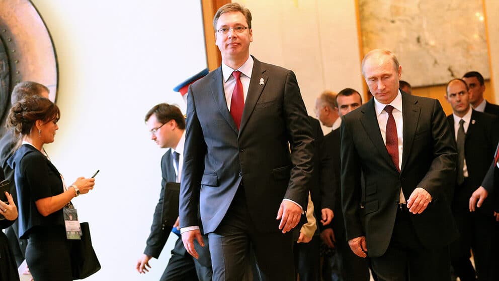 "Tajna poruka Putinovog saveznika izaziva strah od novog rata": Šta svetski mediji pišu o izjavi Vučića da su “teški dani pred Srbijom”? 1