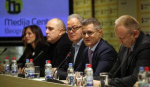 Obradović: Ne bih pristao da popunjavam mesto opozicije koja me nije predložila 4 Obradović: Ne bih pristao da popunjavam mesto opozicije koja me nije predložila 3