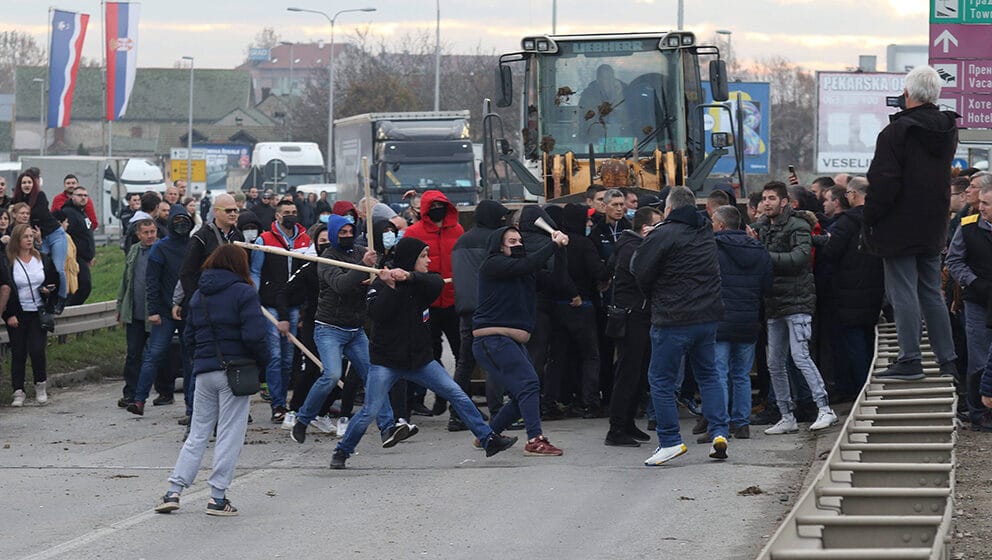 Crnog zastrašuju, policija "ne može da mu pomogne" 1