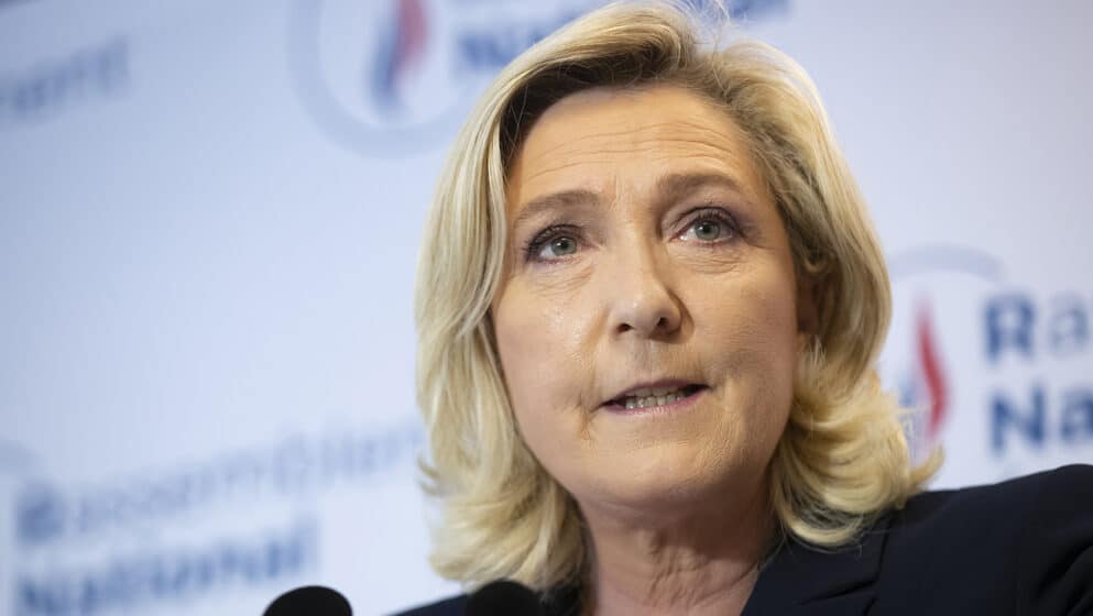 Marin Le Pen odložila predizborni miting za februar 1