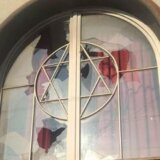 PSG osudio fašističke simbole na jevrejskom groblju: Govor mržnje više nije incident već pojava koju vlast toleriše 1
