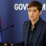Predsednica Vlade Srbije nastavlja da tvituje o Đilasu, objavila klip o opozicionaru 6