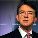 Britanski ambasador u SAD smenjen zbog veza sa seksualnim prestupnikom Epstinom 7