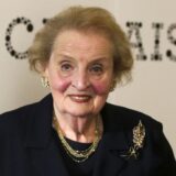 Na Kosovu sutra dan žalosti povodom smrti Medlin Olbrajt 3