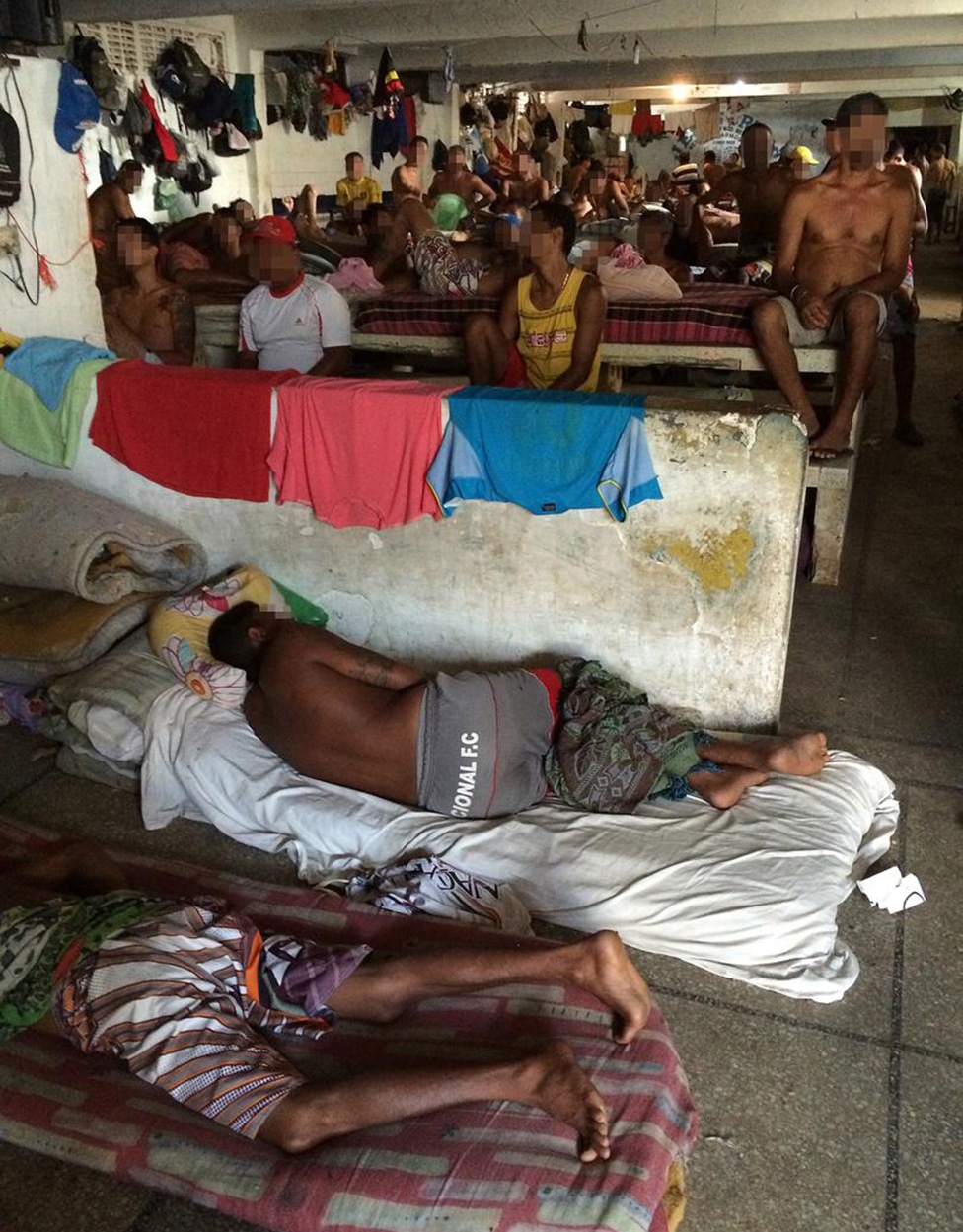 Kriminal, zatvori i Latinska Amerika: U krcatim zatvorima nasilje izmiče kontroli 8 An overcrowded prison in Itamaracá, Brazil, in 2015