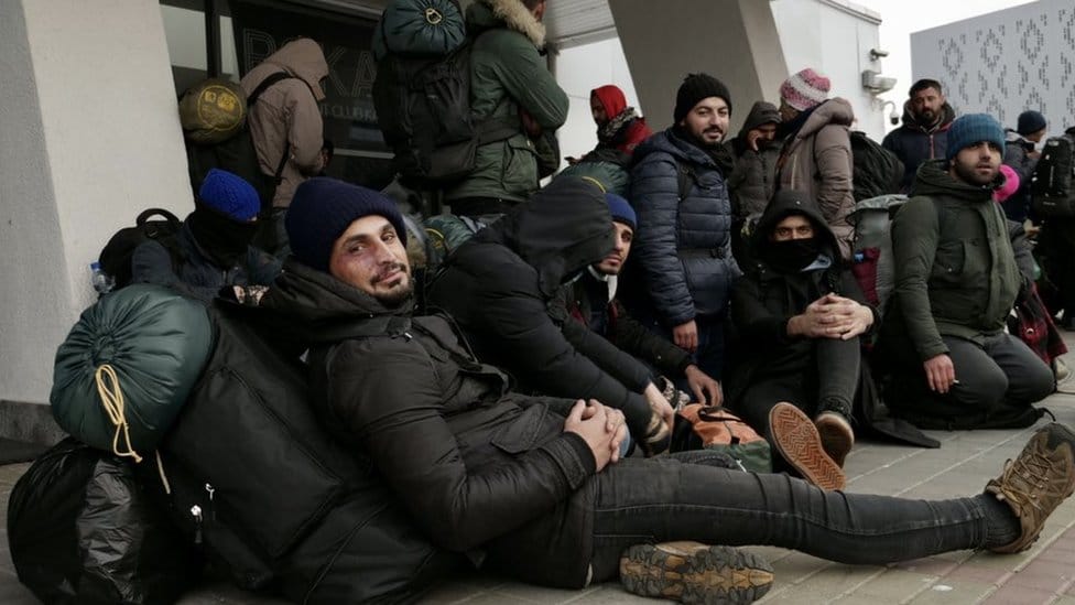 Migranska kriza u Evropi: Neredi na granici - kamenicama na poljske graničare, odgovoreno suzavcem 4 Migrants in Minsk