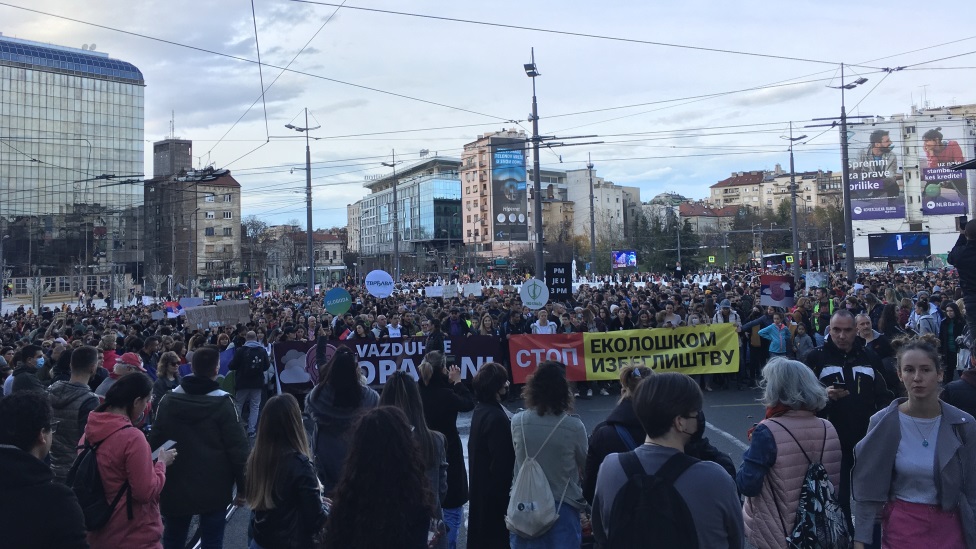 Srbija, zagađenje vazduha i protesti: „Živi možda jesmo, ali sa ovakvim vazduhom zdravi sigurno nismo" 1 ekološki protest, zagađenje vazduha