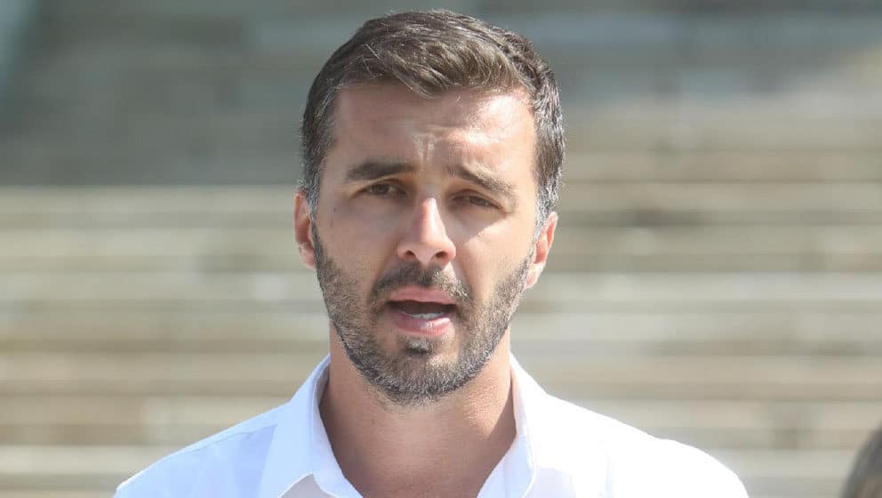 Manojlović: Ako završe sve formalno pravno do petka - proslava na Trgu Republike 1 Manojlović: Ako završe sve formalno pravno do petka - proslava na Trgu Republike 1