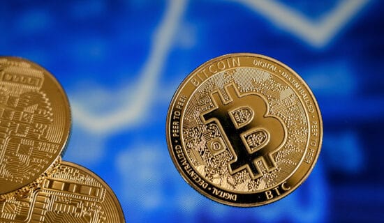 Bitcoin ili akcije, šta je unosnije i rizičnije? 13