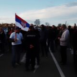 Napadnut novinar N1 tokom blokade puta Kragujevac -Jagodina 6