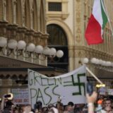 Italijanska policija pretresla domove ekstremista iz antivakserskog pokreta 7